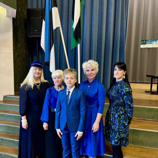 Vabariigi aastapäeva kontsert-aktus Kadrina Keskkoolis