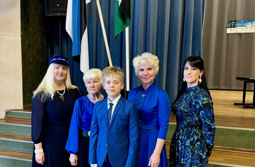 Vabariigi aastapäeva kontsert-aktus Kadrina Keskkoolis