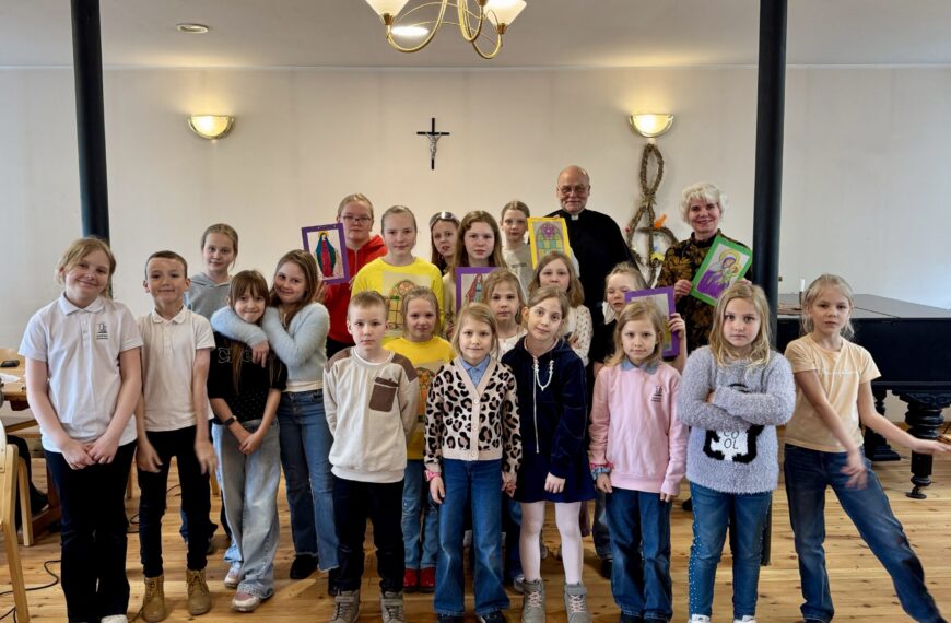 Paastumaarjapäeva tähistamine